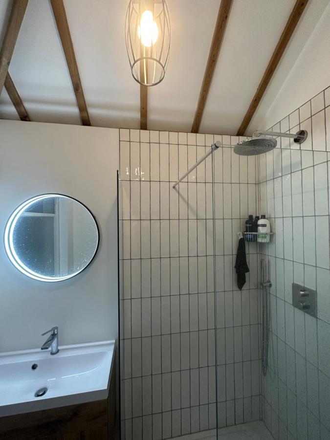 Stylish Unique 3 Bedroom House Hastings
