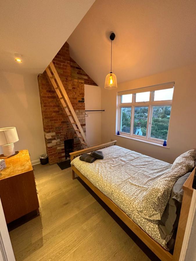 Holiday home Stylish Unique 3 Bedroom House *